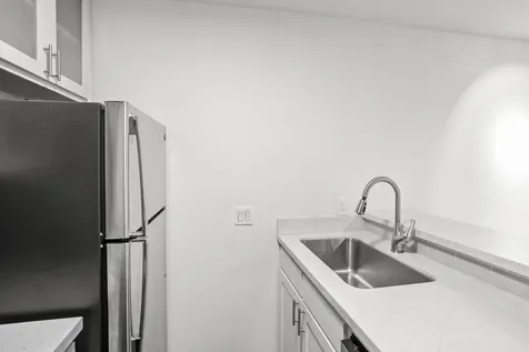 3602 Garrott Street Street 11 Houston TX 77006