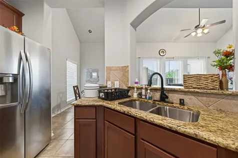 2310 Shannon Court Missouri City TX 77459