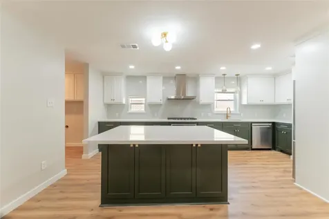 6119 S Braeswood Boulevard Houston TX 77096