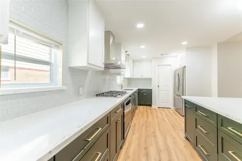 6119 S Braeswood Boulevard Houston TX 77096