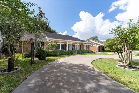6119 S Braeswood Boulevard Houston TX 77096