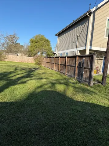 7009 Roswell Street Houston TX 77022