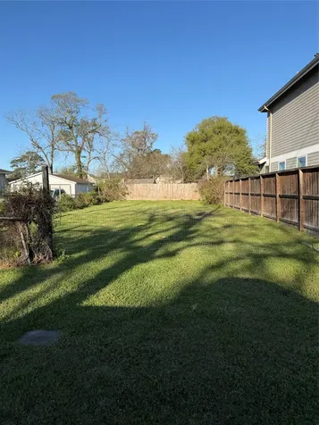 7009 Roswell Street Houston TX 77022