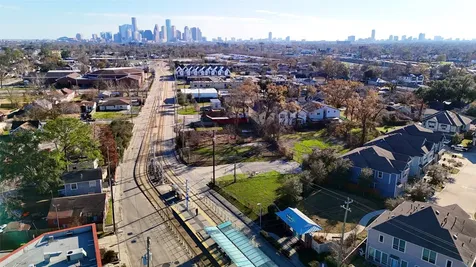4701 Fulton Street Houston TX 77009
