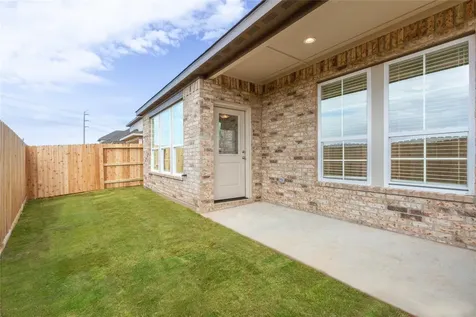 1016 Tillman Lane East Bernard TX 77435