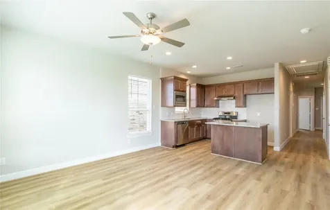 1016 Tillman Lane East Bernard TX 77435