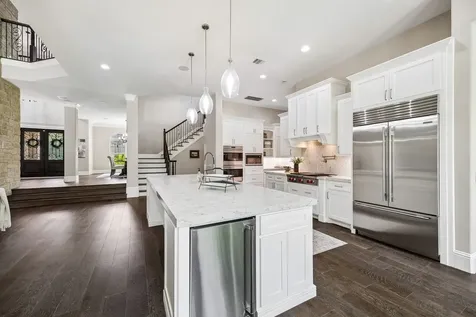 21018 Kings River Point Kingwood TX 77346