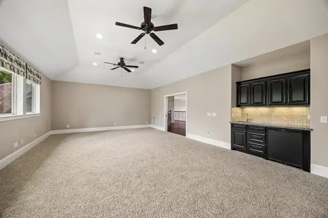 21018 Kings River Point Kingwood TX 77346