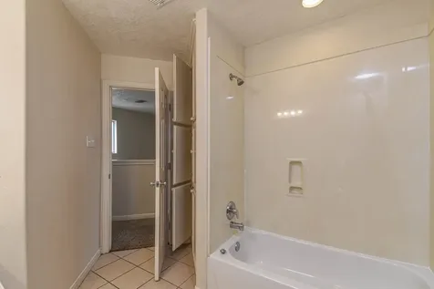213 Foster Street Tomball TX 77375