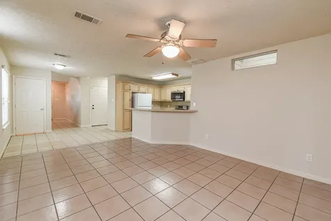 213 Foster Street Tomball TX 77375