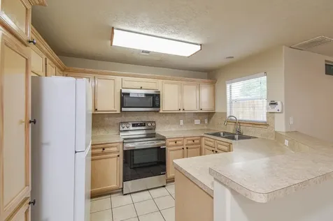 213 Foster Street Tomball TX 77375
