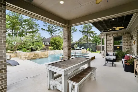 107 Spider Lily Court Montgomery TX 77316