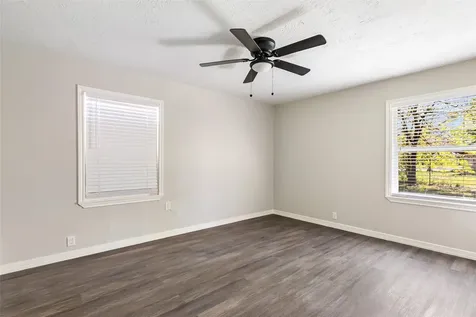 6152 Doulton Drive Houston TX 77033
