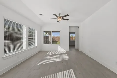 5243 Celestial Court Iowa Colony TX 77583