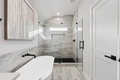 4605 Brady Street B Houston TX 77011