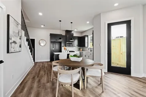 4605 Brady Street B Houston TX 77011