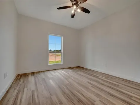 335 Ralph Nerren Huntington TX 75949