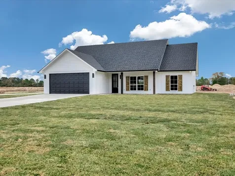 335 Ralph Nerren Huntington TX 75949