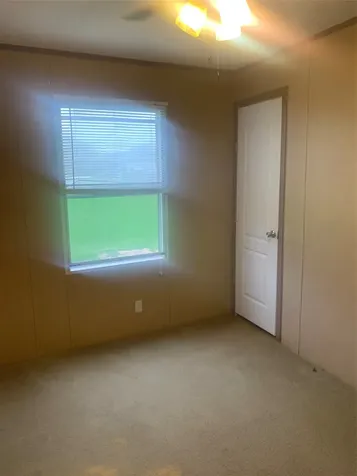 710 Parkmoor Boulevard Edna TX 77957