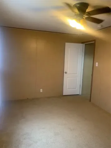 710 Parkmoor Boulevard Edna TX 77957