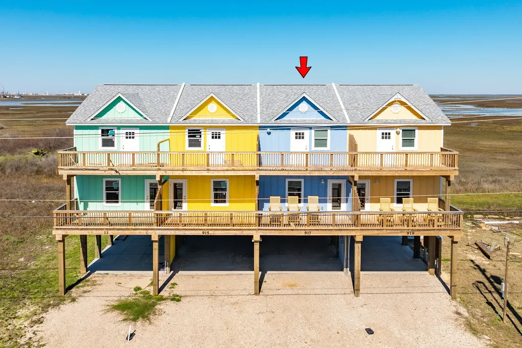 917 Blue Water Highway Surfside Beach TX 77541