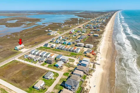 917 Blue Water Highway Surfside Beach TX 77541