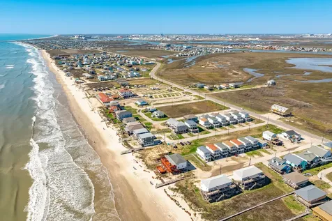 917 Blue Water Highway Surfside Beach TX 77541