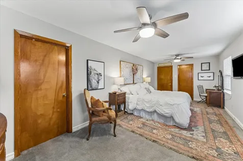 5015 Caplin Street Houston TX 77026