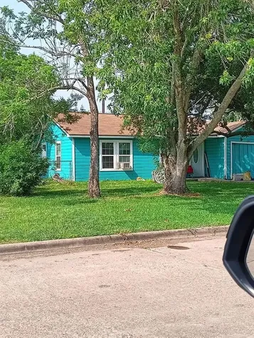 1713 N Avenue H Freeport TX 77541