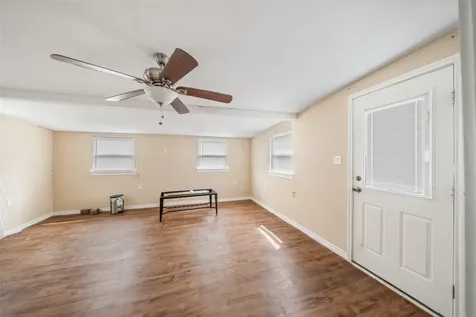 863 Lewis Street Matagorda TX 77414