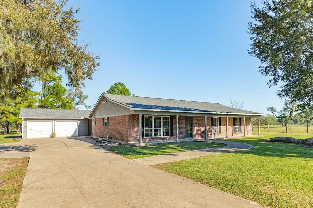 1133 Fm 1459 Road Sweeny TX 77480