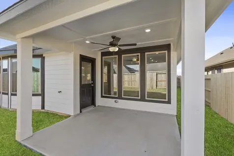 31992 Retama Ranch Lane Conroe TX 77386