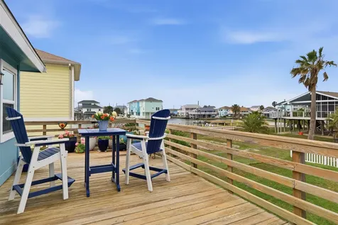 16630 Jamaica Inn Road Jamaica Beach TX 77554