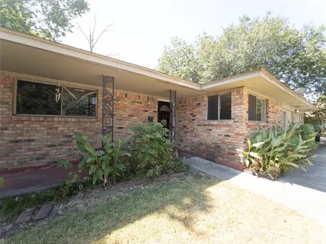 814 Eastlake Street Houston TX 77034