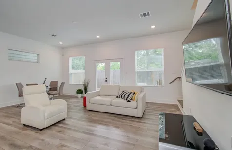 970 Highland Sound Lane Houston TX 77091