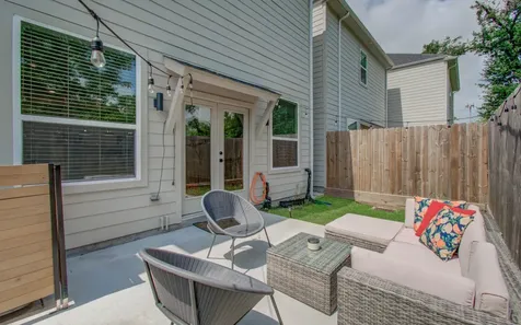 970 Highland Sound Lane Houston TX 77091