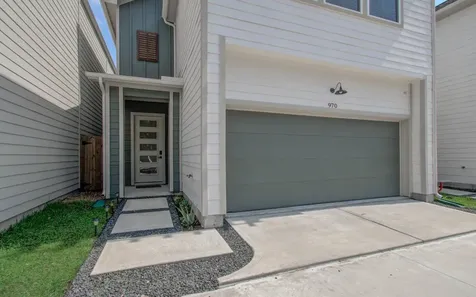970 Highland Sound Lane Houston TX 77091
