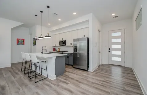 970 Highland Sound Lane Houston TX 77091