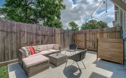 970 Highland Sound Lane Houston TX 77091