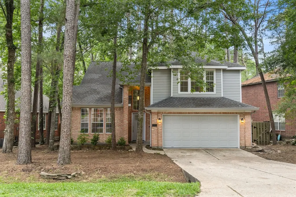 39 W Tallowberry Drive The Woodlands TX 77381