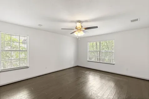 39 W Tallowberry Drive The Woodlands TX 77381
