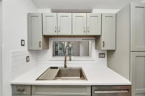 3500 Tangle Brush Drive 186 The Woodlands TX 77381