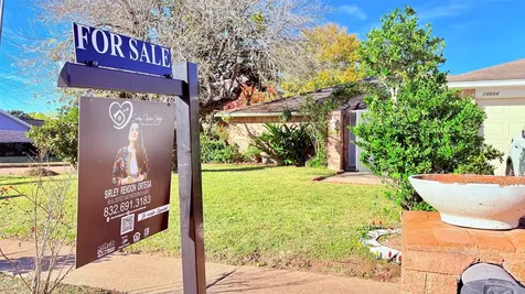 13034 Birch Grove Drive Houston TX 77099