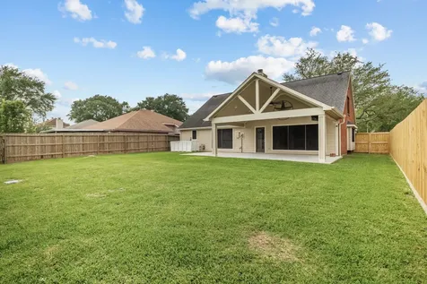 2915 Bentley Court Pearland TX 77584