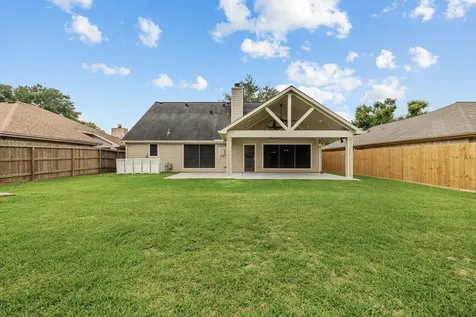 2915 Bentley Court Pearland TX 77584