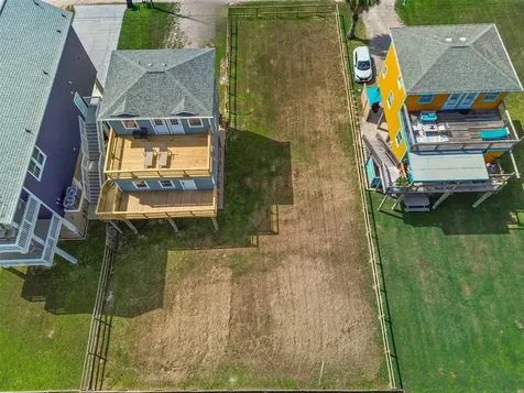 316 Seabean Street Surfside Beach TX 77541