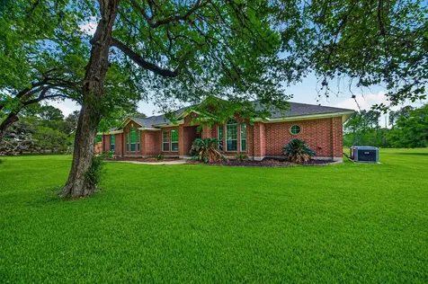 13334 W Brazos Bend Drive Needville TX 77461