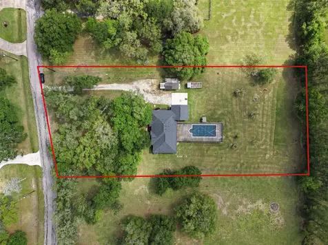 13334 W Brazos Bend Drive Needville TX 77461
