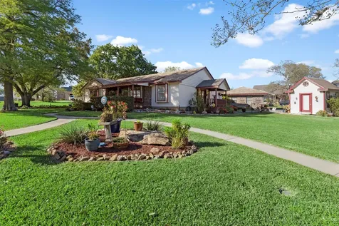 7034 Kingston Cove Lane Willis TX 77318