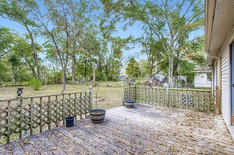 512 Park Lane Cleveland TX 77327